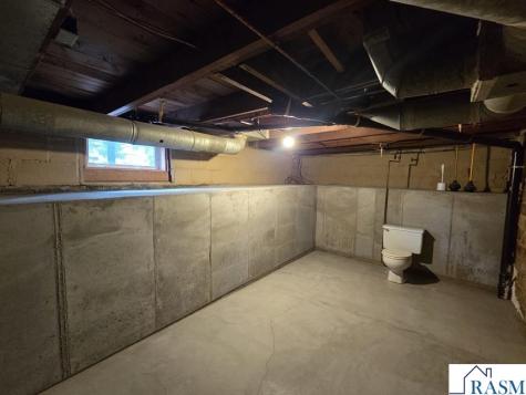 803 W 1st Street Blue Earth MN 56013