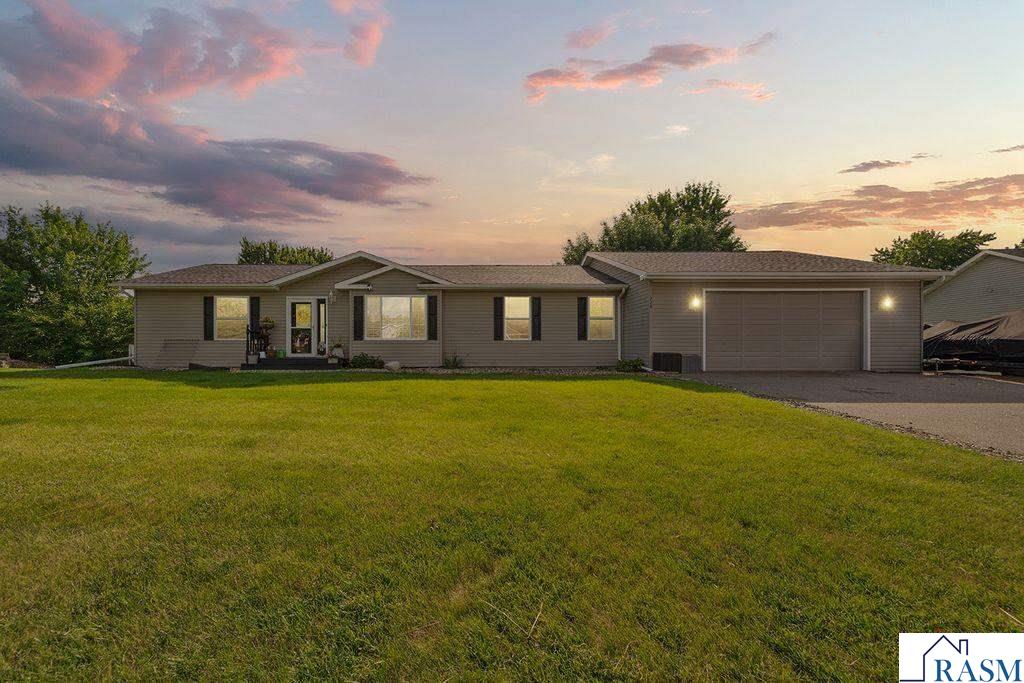 228 Plum Run Le Sueur MN 56058