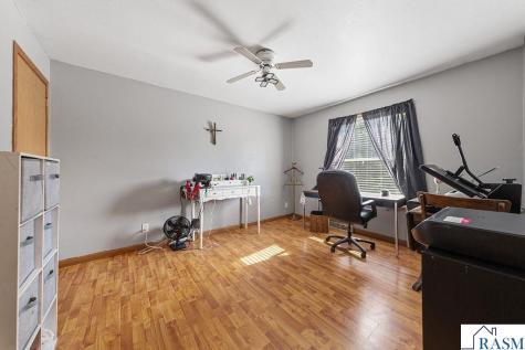 228 Plum Run Le Sueur MN 56058