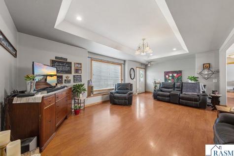 228 Plum Run Le Sueur MN 56058