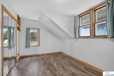 1423 N 2nd Street Mankato MN 56001