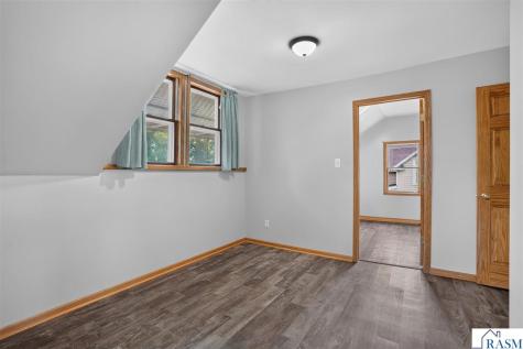 1423 N 2nd Street Mankato MN 56001