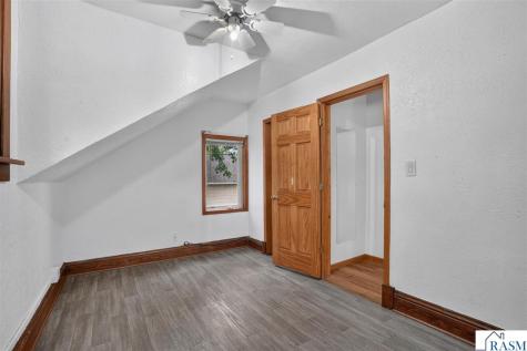 1423 N 2nd Street Mankato MN 56001