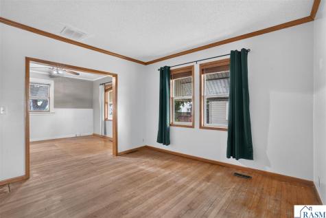 1423 N 2nd Street Mankato MN 56001