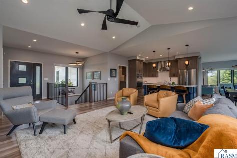 126 Shoreview Drive Elysian MN 56028