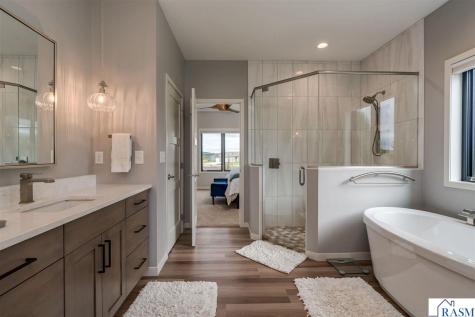 126 Shoreview Drive Elysian MN 56028