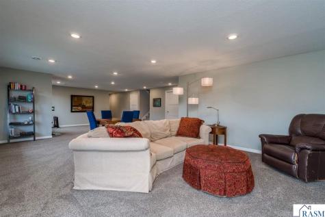 126 Shoreview Drive Elysian MN 56028