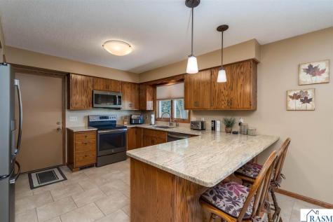 1028 Shady Oak Drive North Mankato MN 56003