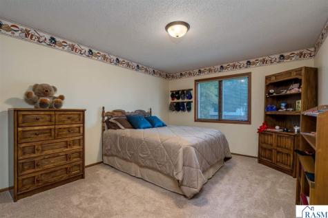1028 Shady Oak Drive North Mankato MN 56003