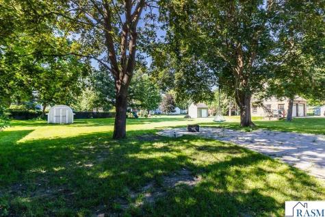 312 SE 9th Avenue Waseca MN 56093