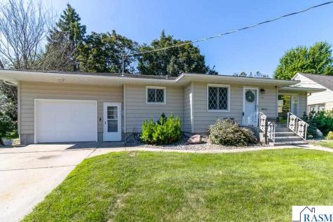 312 SE 9th Avenue Waseca MN 56093