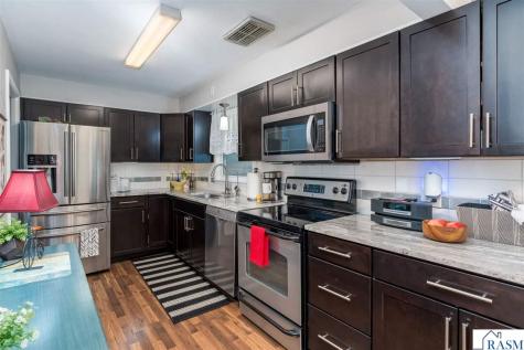 911 Pfau Street Mankato MN 56001