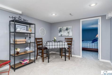 911 Pfau Street Mankato MN 56001