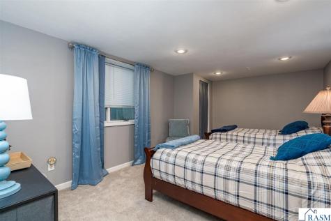 911 Pfau Street Mankato MN 56001