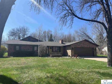 311 1st Street North St. James MN 56081