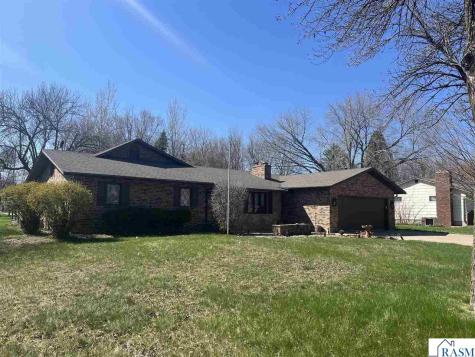 311 1st Street North St. James MN 56081