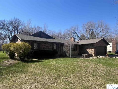 311 1st Street North St. James MN 56081