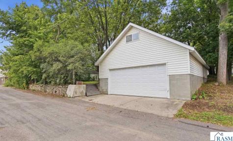 816 N 5th Street Mankato MN 56001