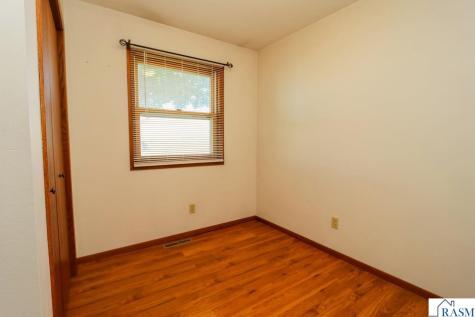 109 Burg Avenue Nicollet MN 56074