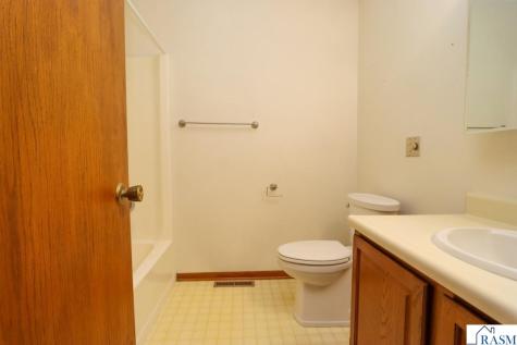 109 Burg Avenue Nicollet MN 56074