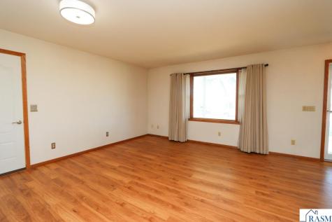 109 Burg Avenue Nicollet MN 56074
