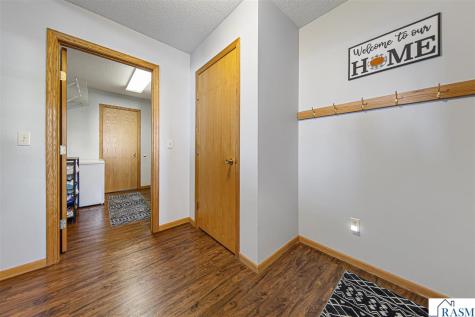 427 Lilac Lane Madison Lake MN 56063