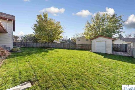 427 Lilac Lane Madison Lake MN 56063