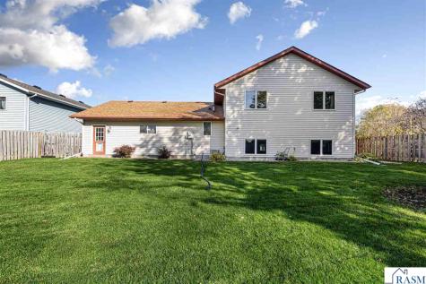 427 Lilac Lane Madison Lake MN 56063