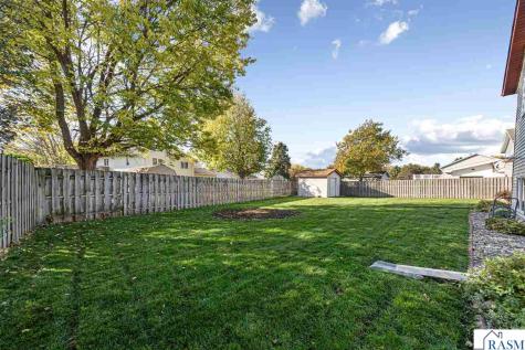 427 Lilac Lane Madison Lake MN 56063