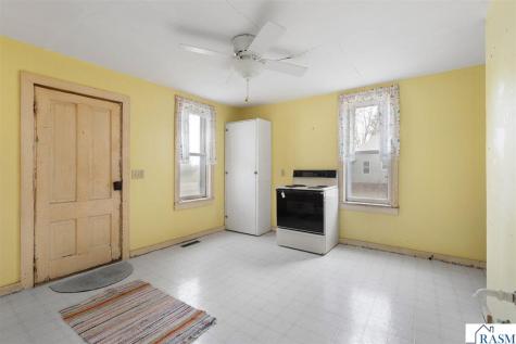 608 8th Street SE Waseca MN 56093