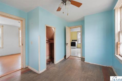 608 8th Street SE Waseca MN 56093