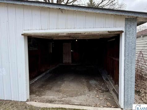 608 8th Street SE Waseca MN 56093