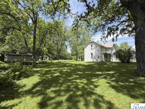 608 8th Street SE Waseca MN 56093
