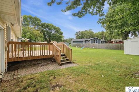 628 SE 13th Street Waseca MN 56093
