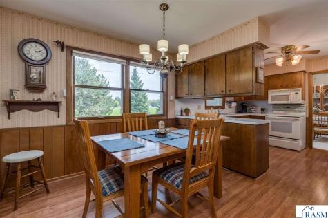 137 Marabou Drive Mankato MN 56001
