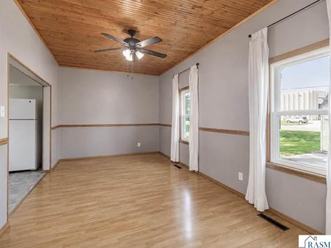 1041 Quincy Street North Mankato MN 56003