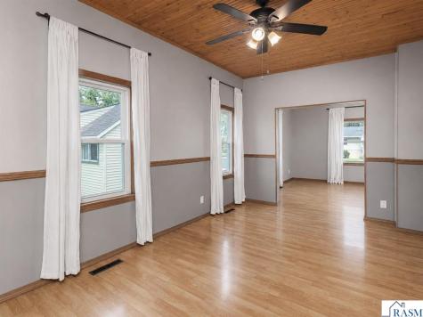 1041 Quincy Street North Mankato MN 56003