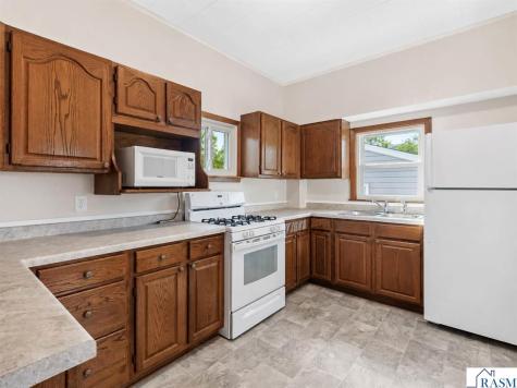 1041 Quincy Street North Mankato MN 56003