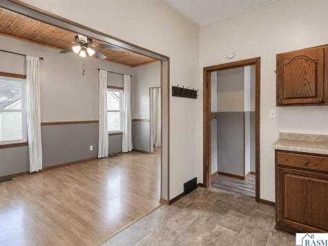 1041 Quincy Street North Mankato MN 56003
