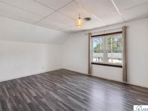 1041 Quincy Street North Mankato MN 56003