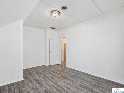 1041 Quincy Street North Mankato MN 56003