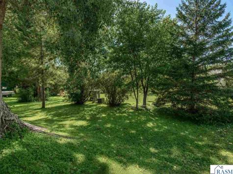1041 Quincy Street North Mankato MN 56003