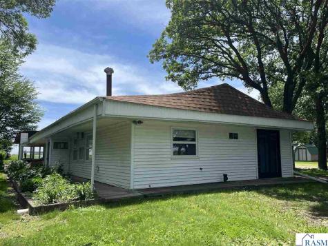 70340 S Long Lake Lane St. James MN 56081