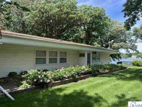 70340 S Long Lake Lane St. James MN 56081