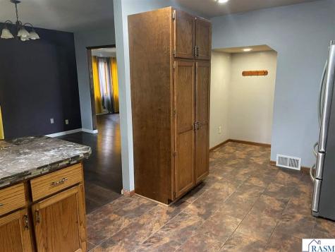 1305 9th Avenue North St. James MN 56081