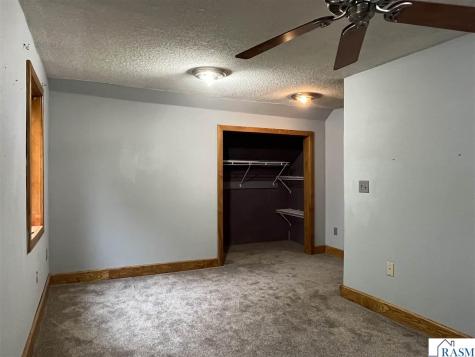 1305 9th Avenue North St. James MN 56081