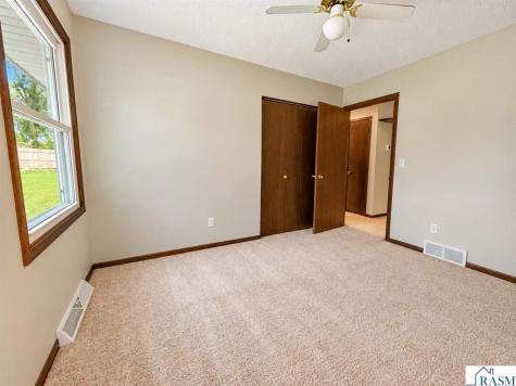 408 NE 17th Avenue Waseca MN 56093