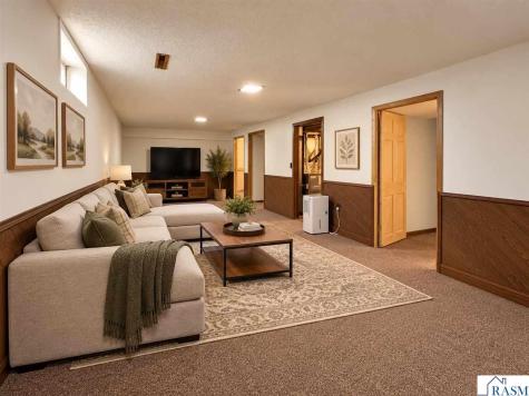 408 NE 17th Avenue Waseca MN 56093