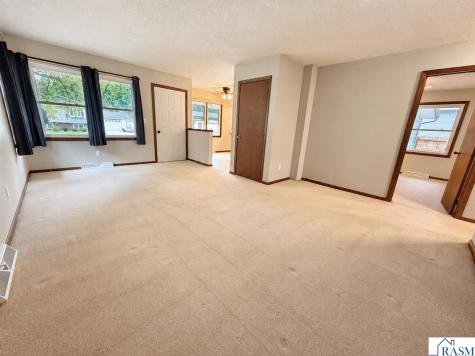 408 NE 17th Avenue Waseca MN 56093
