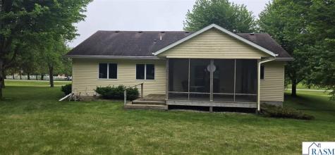 14351 Hill & Dale Drive Waseca MN 56093